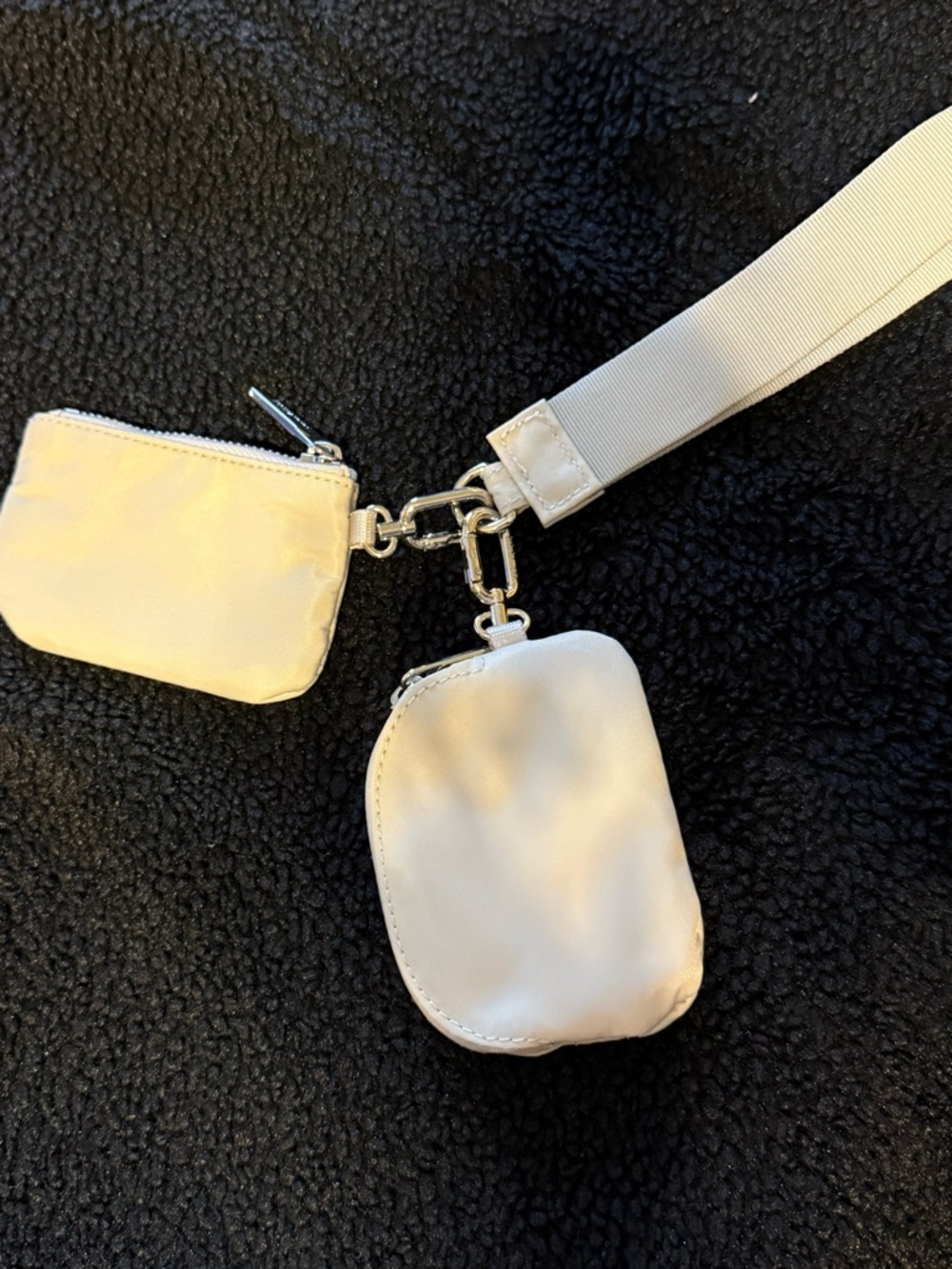 Lululemon Dual Pouch Wristlet - Picture 4 of 4
